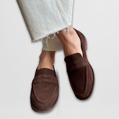 LORRAINE | CLASSIC BROWN LOAFERS