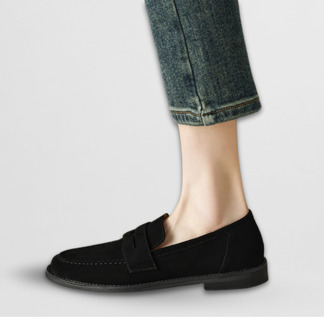 LORRAINE | CLASSIC BROWN LOAFERS
