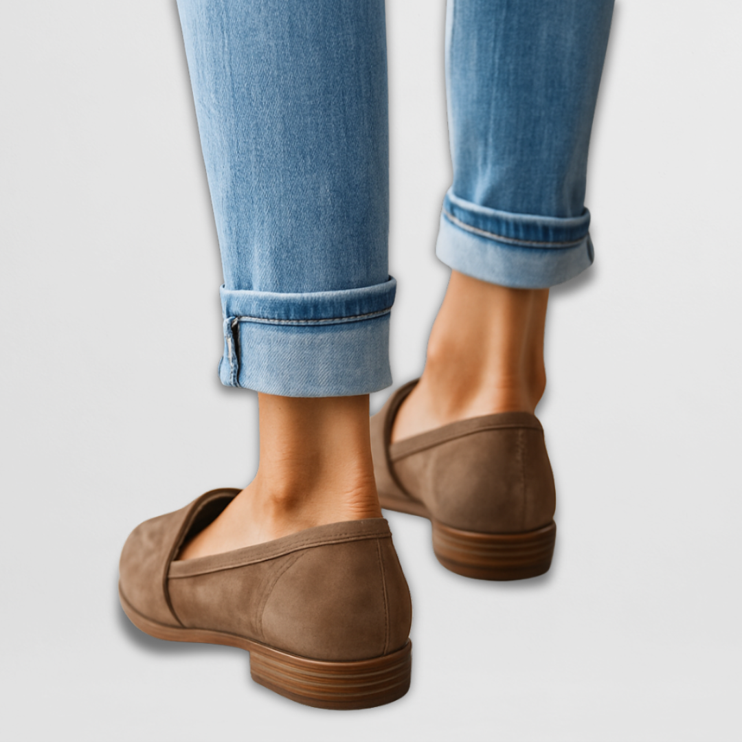 JANELLE | TAN POINTED LOAFERS