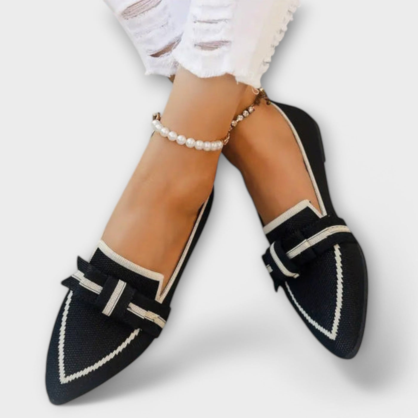 CAMILLE | CONTRAST BOW LOAFERS