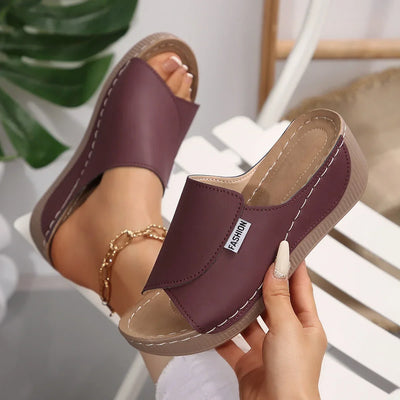 SELENA | OPEN-TOE SLIDE SANDALS