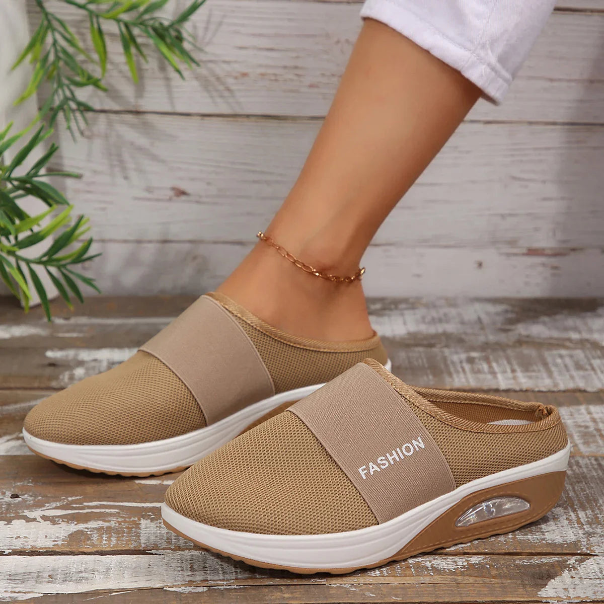 MIRABEL | SLIP-ON WALKING SNEAKERS