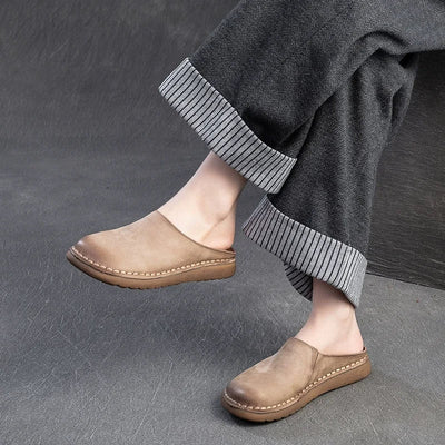 JANELLE | VINTAGE SLIP-ON CLOGS