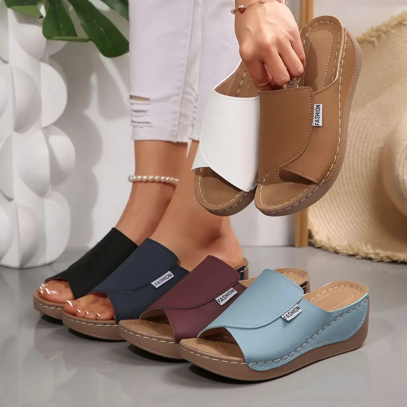 SELENA | OPEN-TOE SLIDE SANDALS