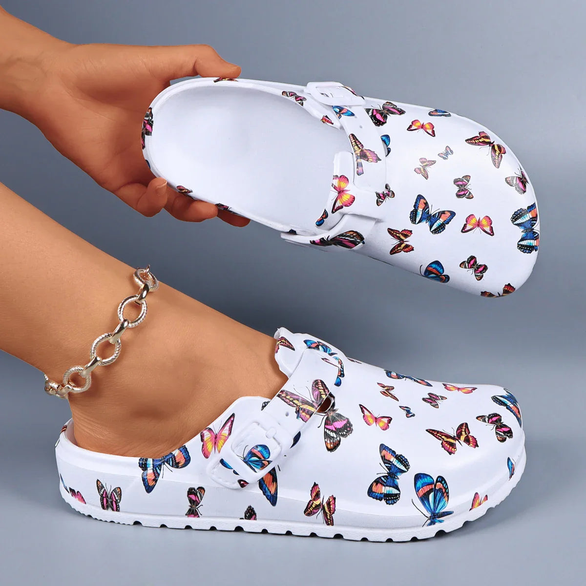 RAQUEL | BUTTERFLY PRINT GARDEN CLOGS