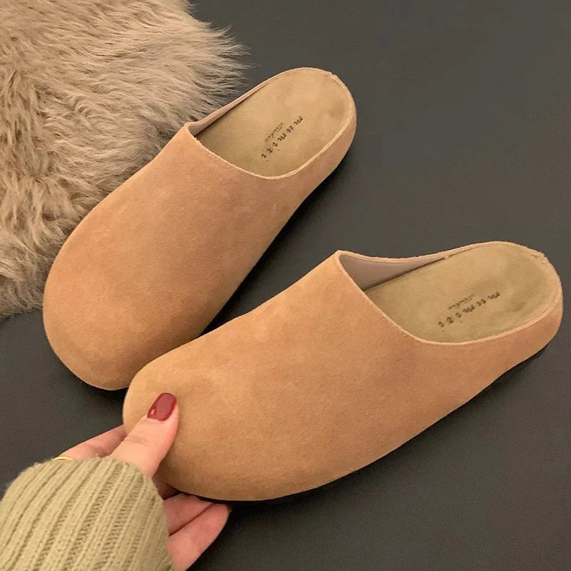 MIRA | COZY SLIP-ON HOUSE CLOGS