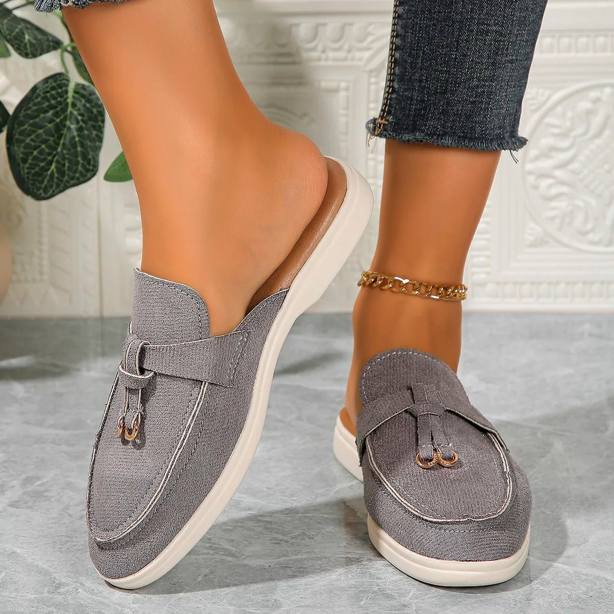 LUCINDA | SLIP-ON LOAFER MULES