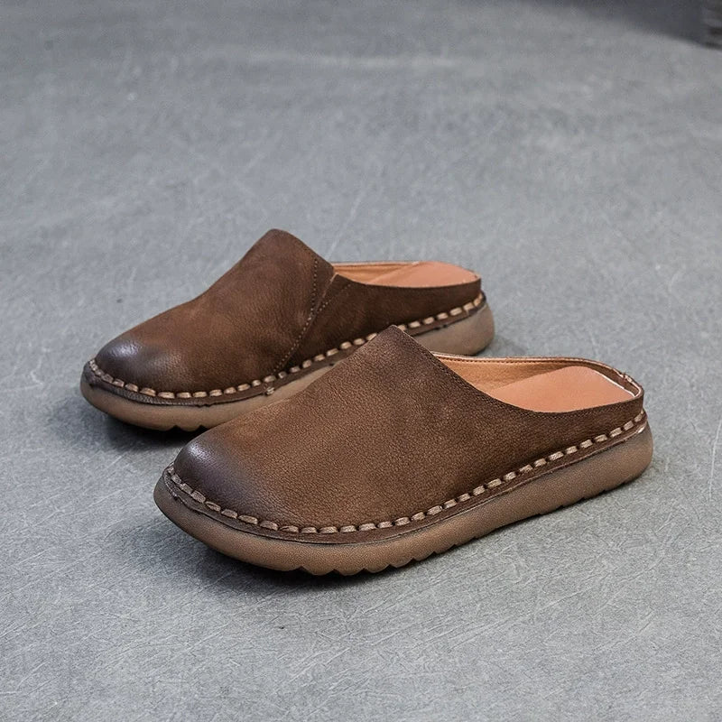 JANELLE | VINTAGE SLIP-ON CLOGS