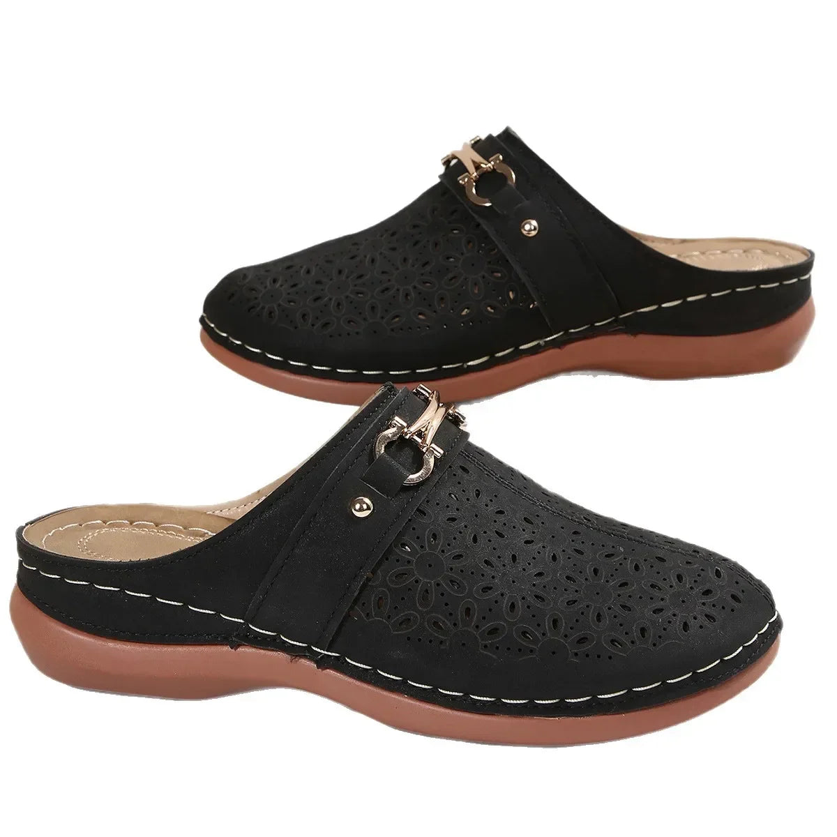 THERESSE | SLIP-ON BUCKLE CLOGS